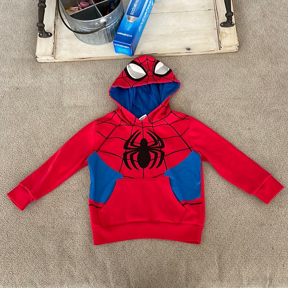 MARVEL Spider-Man hooded sweatshirt